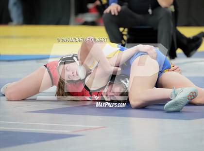 Thumbnail 3 in NYSPHSAA State Championships Round 2 photogallery.