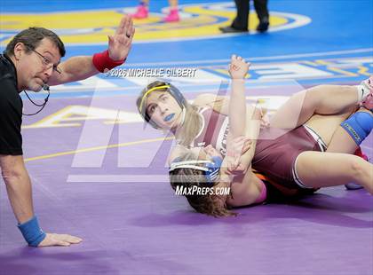 Thumbnail 3 in NYSPHSAA State Championships Round 2 photogallery.
