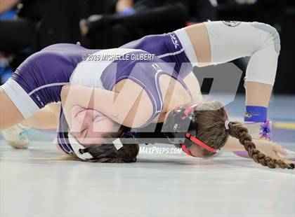 Thumbnail 3 in NYSPHSAA State Championships Round 2 photogallery.