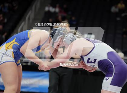 Thumbnail 2 in NYSPHSAA State Championships Round 2 photogallery.