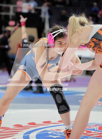 Thumbnail 2 in NYSPHSAA State Championships Round 2 photogallery.