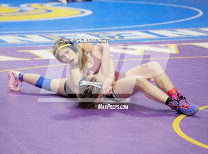 Thumbnail 2 in NYSPHSAA State Championships Round 2 photogallery.