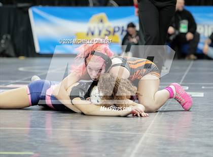 Thumbnail 3 in NYSPHSAA State Championships Round 2 photogallery.