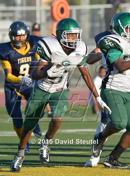 Thumbnail 3 in El Cerrito @ Inderkum photogallery.