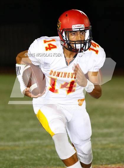 Thumbnail 3 in Harvard-Westlake vs. Dominguez photogallery.
