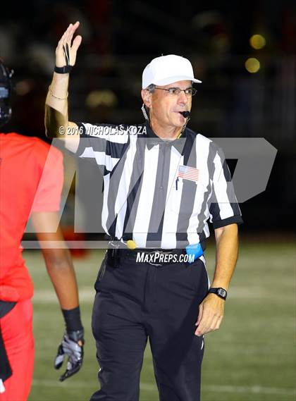 Thumbnail 1 in Harvard-Westlake vs. Dominguez photogallery.