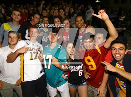 Thumbnail 2 in Harvard-Westlake vs. Dominguez photogallery.
