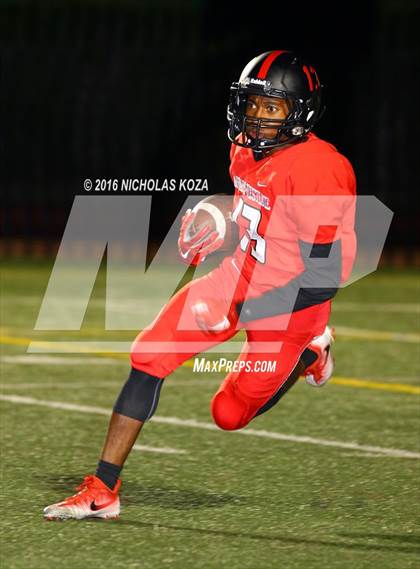 Thumbnail 2 in Harvard-Westlake vs. Dominguez photogallery.