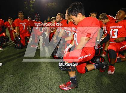 Thumbnail 2 in Harvard-Westlake vs. Dominguez photogallery.