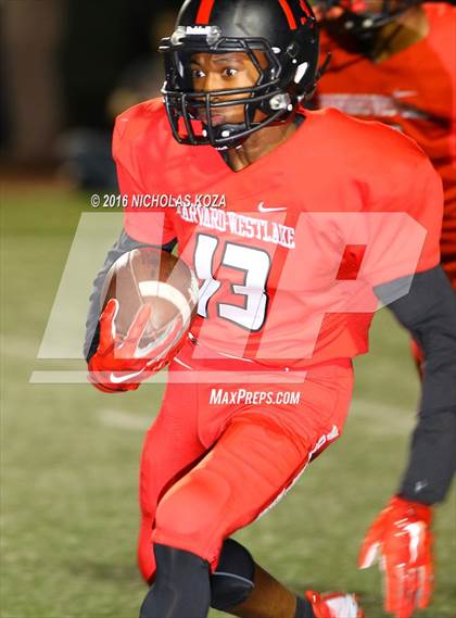 Thumbnail 3 in Harvard-Westlake vs. Dominguez photogallery.