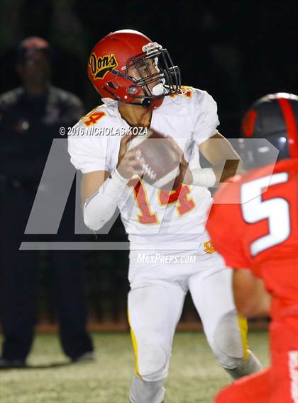 Thumbnail 3 in Harvard-Westlake vs. Dominguez photogallery.