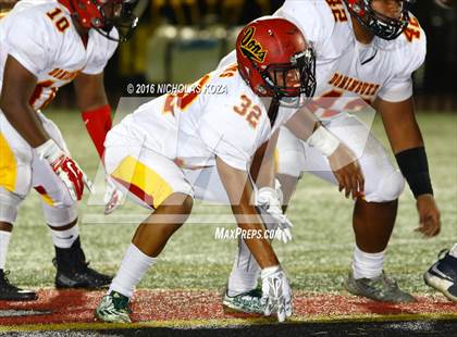 Thumbnail 2 in Harvard-Westlake vs. Dominguez photogallery.