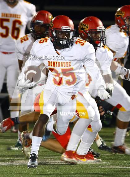 Thumbnail 1 in Harvard-Westlake vs. Dominguez photogallery.