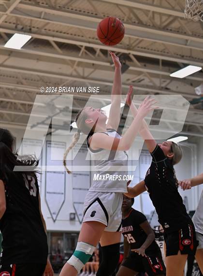 Thumbnail 2 in Guilderland @ Shenendehowa photogallery.