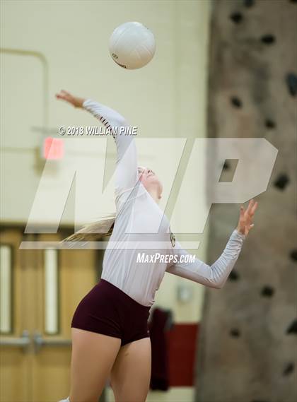 Thumbnail 3 in Middletown @ Kingston photogallery.