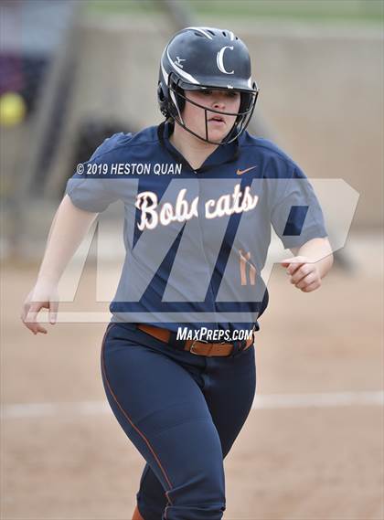 Thumbnail 2 in Cienega vs. Santiago (Michelle Carew Classic) photogallery.