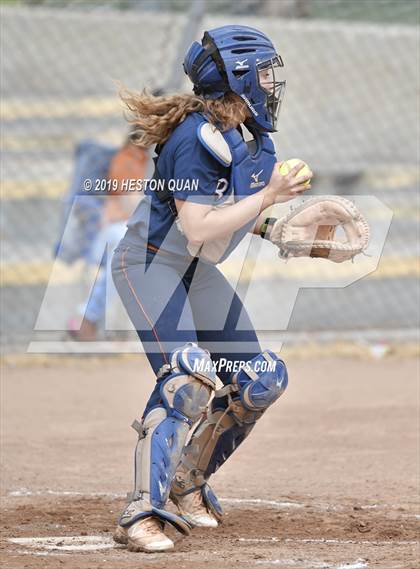 Thumbnail 3 in Cienega vs. Santiago (Michelle Carew Classic) photogallery.