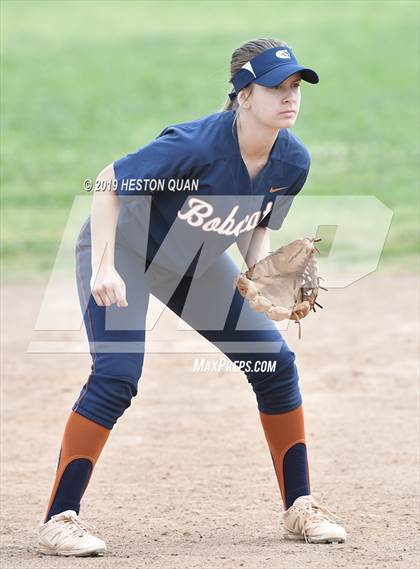 Thumbnail 2 in Cienega vs. Santiago (Michelle Carew Classic) photogallery.