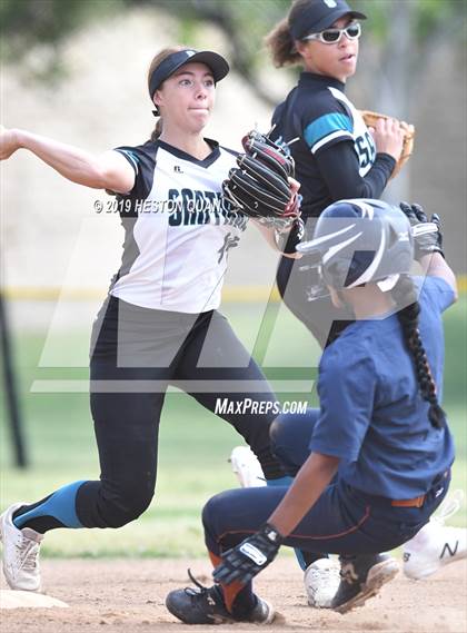 Thumbnail 3 in Cienega vs. Santiago (Michelle Carew Classic) photogallery.