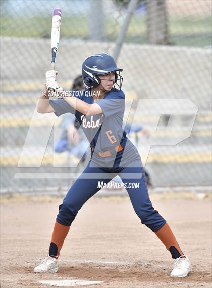 Thumbnail 2 in Cienega vs. Santiago (Michelle Carew Classic) photogallery.