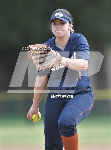 Thumbnail 2 in Cienega vs. Santiago (Michelle Carew Classic) photogallery.