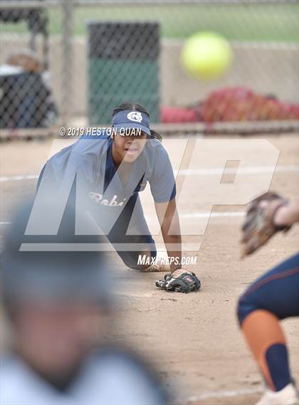 Thumbnail 2 in Cienega vs. Santiago (Michelle Carew Classic) photogallery.