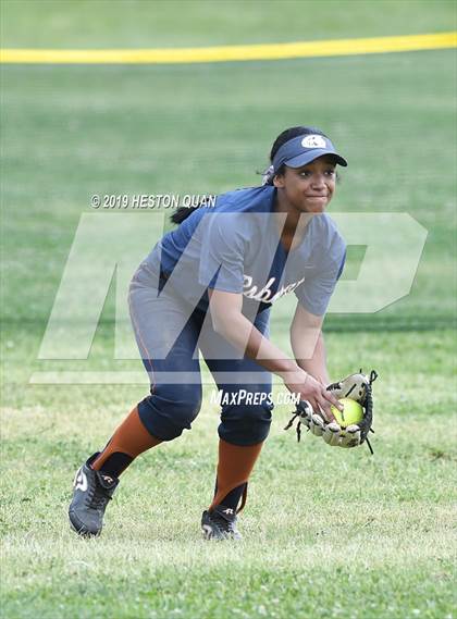 Thumbnail 2 in Cienega vs. Santiago (Michelle Carew Classic) photogallery.