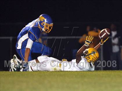 Thumbnail 3 in Vanden @ Benicia photogallery.