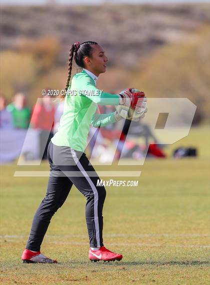 Thumbnail 2 in Mountain View vs. Hawaii Prep (Arizona Soccer Showcase) photogallery.
