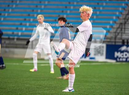 Thumbnail 2 in Mullen vs Air Academy (CHSAA 4A Final) photogallery.