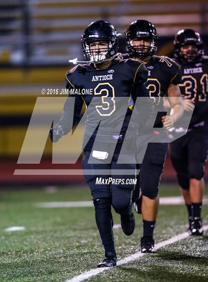 Thumbnail 1 in California @ Antioch (CIF NCS D1 Semifinal) photogallery.