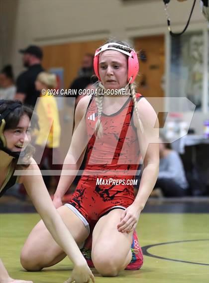 Thumbnail 2 in Croatan vs New Bern (Beast of the East) photogallery.