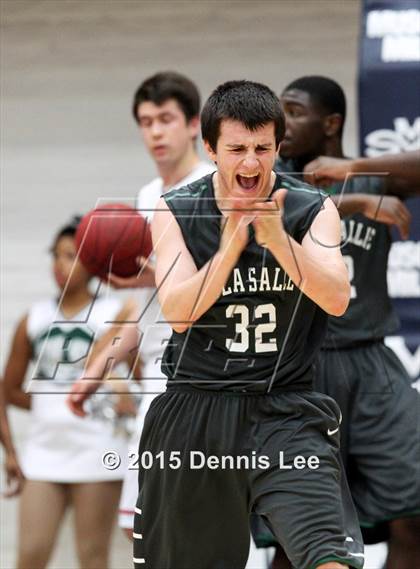 Thumbnail 2 in De La Salle vs. Monte Vista (CIF NCS D1 Final) photogallery.