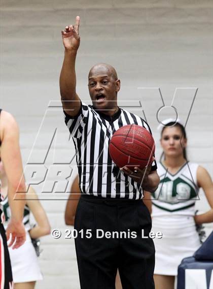 Thumbnail 2 in De La Salle vs. Monte Vista (CIF NCS D1 Final) photogallery.