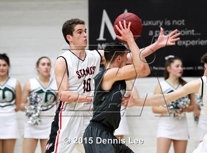 Thumbnail 2 in De La Salle vs. Monte Vista (CIF NCS D1 Final) photogallery.