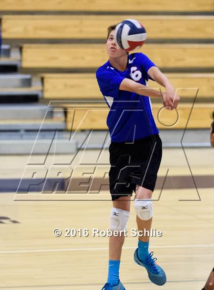 Thumbnail 1 in Folsom @ Oak Ridge photogallery.