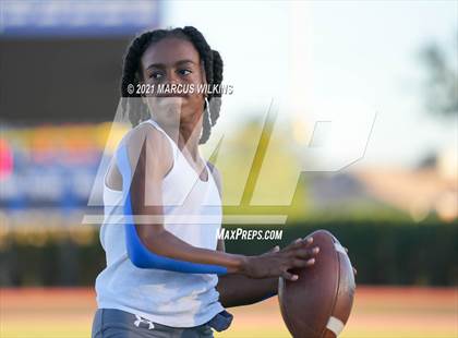 Thumbnail 2 in Casteel @ Chandler photogallery.