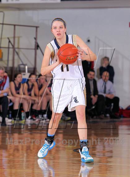 Thumbnail 2 in Kane vs Clarion-Limestone (PIAA D9 AA Semi Final) photogallery.