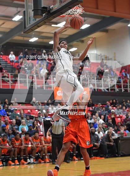 Thumbnail 2 in Fenwick vs. Bogan (Proviso West Holiday Tournament) photogallery.