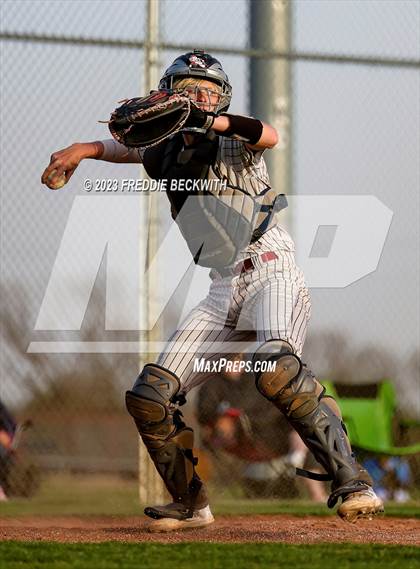 Thumbnail 3 in Ector @ Collinsville photogallery.
