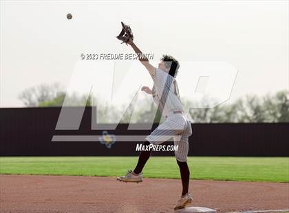 Thumbnail 1 in Ector @ Collinsville photogallery.