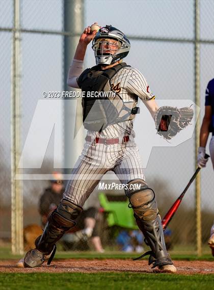 Thumbnail 2 in Ector @ Collinsville photogallery.