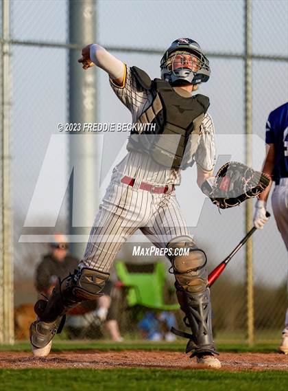 Thumbnail 1 in Ector @ Collinsville photogallery.