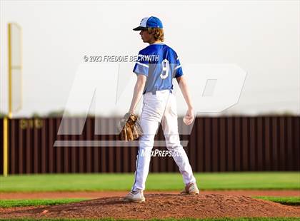 Thumbnail 1 in Ector @ Collinsville photogallery.