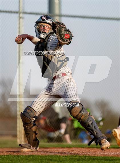 Thumbnail 1 in Ector @ Collinsville photogallery.
