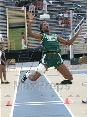 Thumbnail 2 in NCHSAA 4A State Championships (Girls Field Events) photogallery.