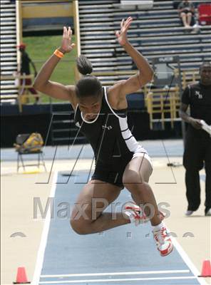Thumbnail 2 in NCHSAA 4A State Championships (Girls Field Events) photogallery.