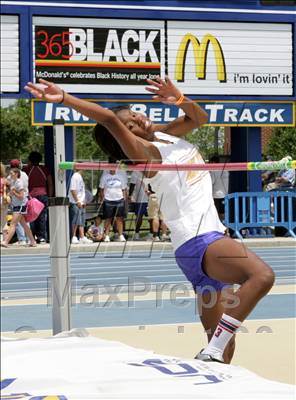 Thumbnail 2 in NCHSAA 4A State Championships (Girls Field Events) photogallery.