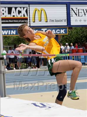 Thumbnail 2 in NCHSAA 4A State Championships (Girls Field Events) photogallery.