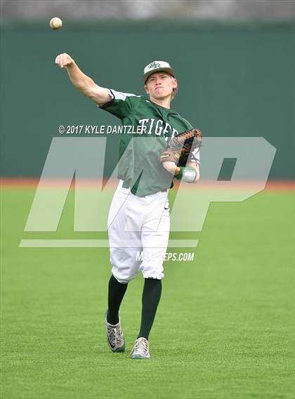 Thumbnail 1 in Blue Ridge vs Lone Oak (Anna Tournament) photogallery.
